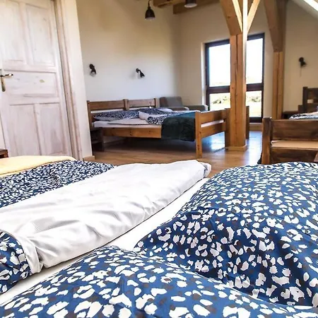 ヴィラ Wyspa Koni - Urocze *