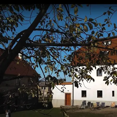 Villa Wyspa Koni - Urocze Ostroszowice